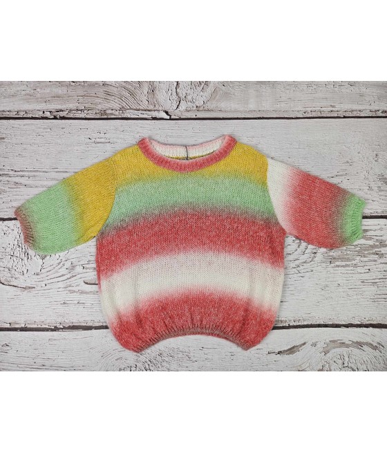 Tęczowy Sweter Polskiego Producenta z Rękawem 3/4: Kolorowy i Wygodny
