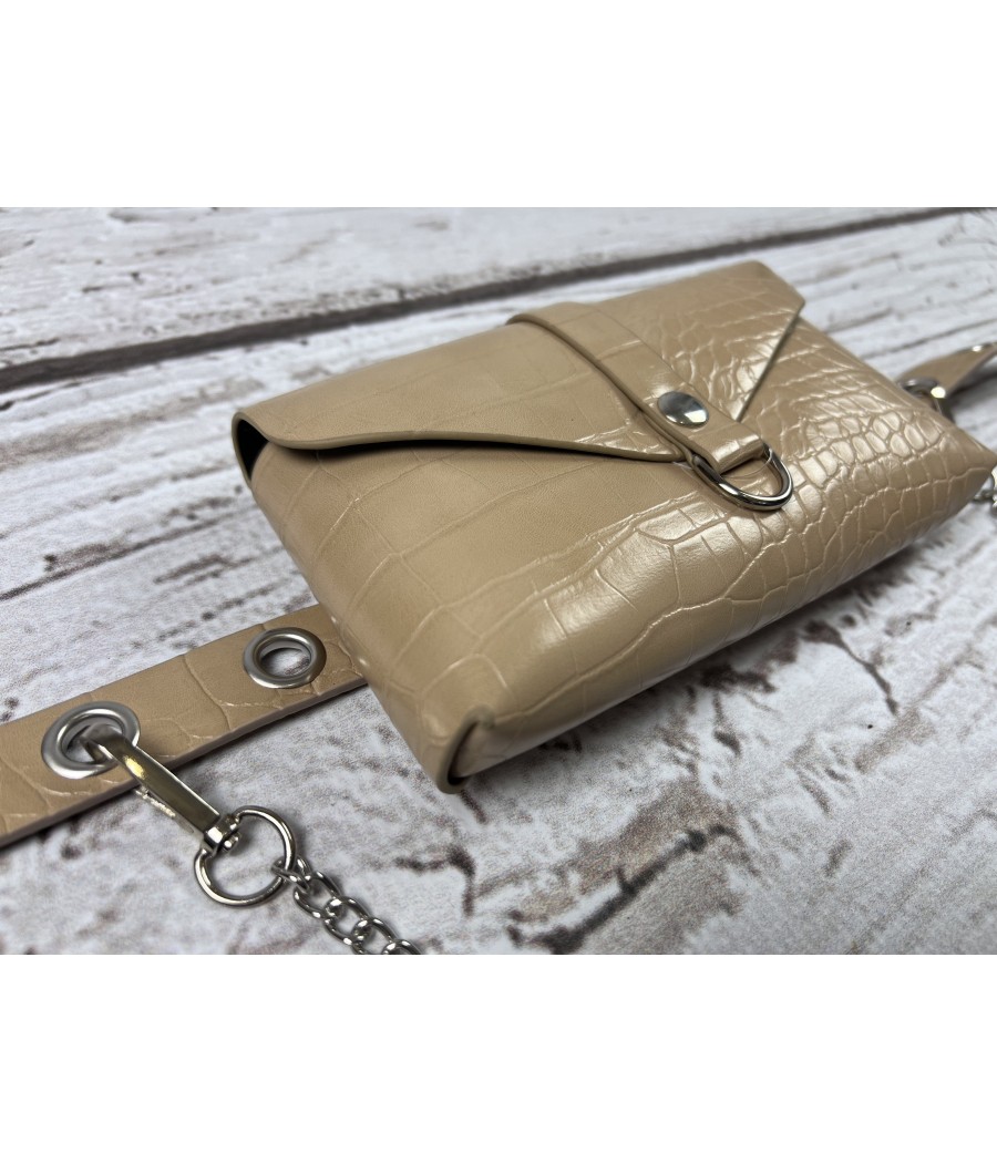 Elegancka nerka skórzana z łańcuszkiem - Butik Xoni